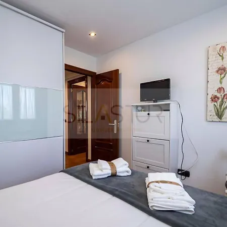 Casina Yolina By Silastur * Χιχόν