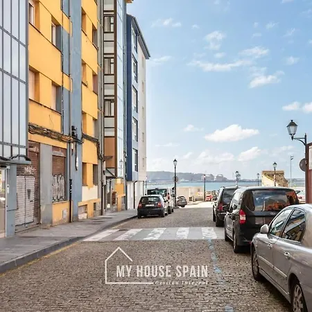 Myhousespain - Piso En Cimadevilla Junto Al Mar Apartment